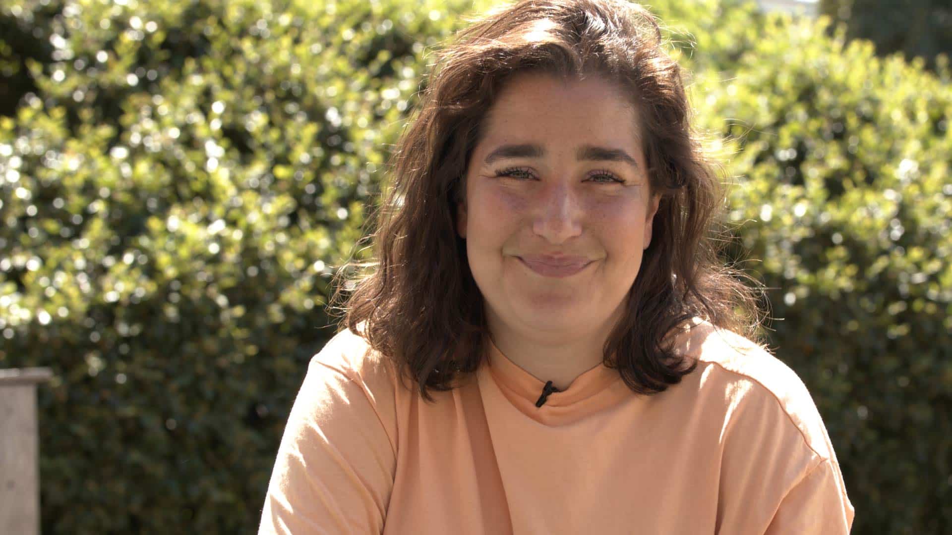 Devant quelle vedette elle s'est sentie très gênée