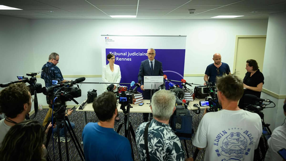 Two Teenagers Arrested in France After 11-Year-Old Boy Is Strangled to Death in Fishing Dispute Two Teenagers Arrested in France After 11-Year-Old Boy Is Strangled to Death in Fishing Dispute