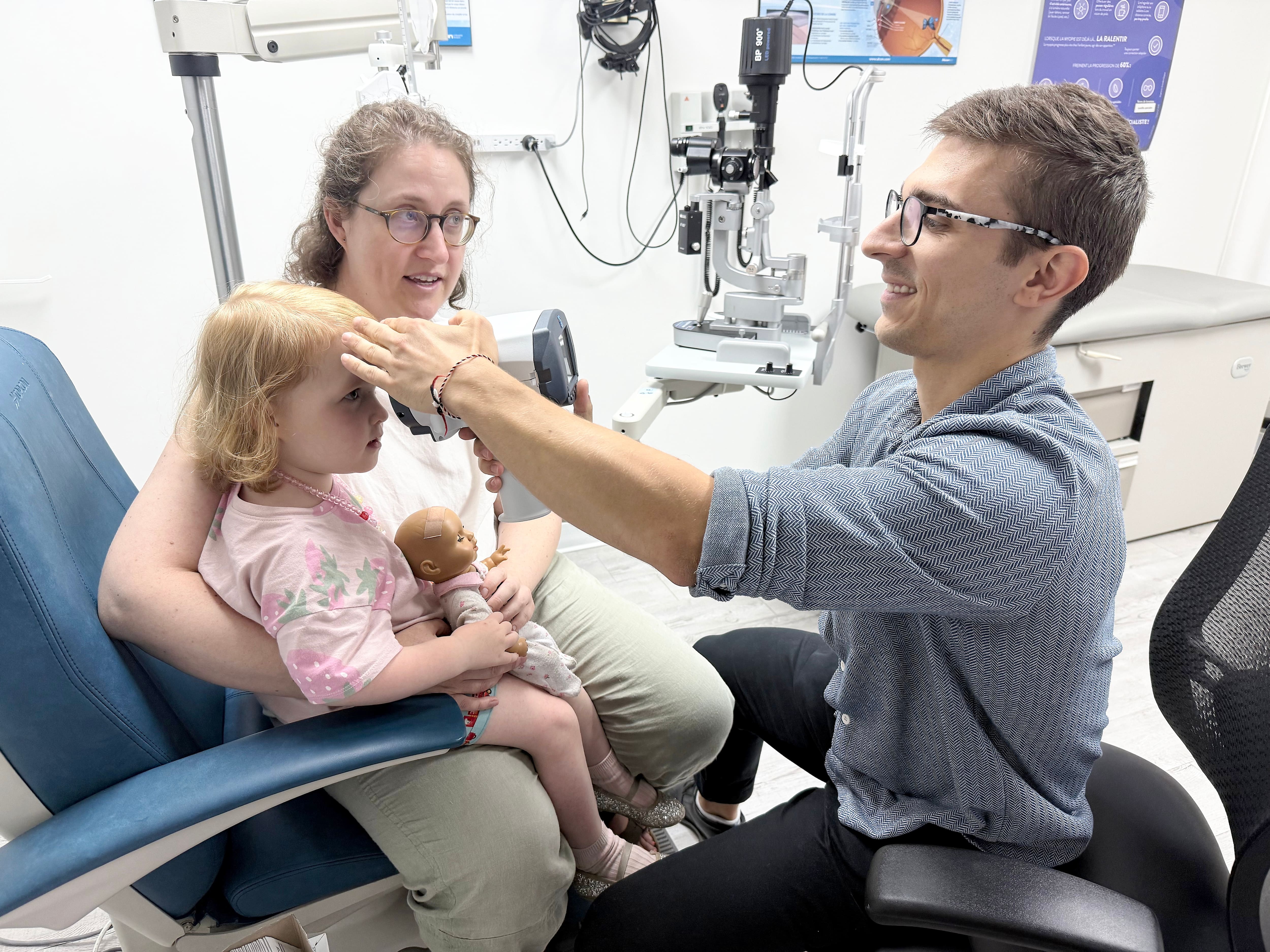 Listes d’attente interminables : une clinique d’ophtalmologie de Montréal accepte maintenant les jeunes enfants de tout le Québec