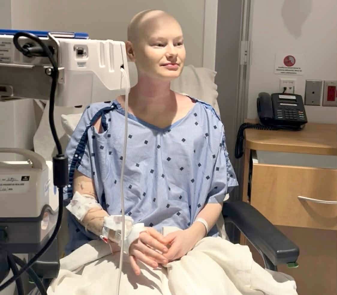 Cuando despierta después de su doble mastectomía en el CHUM, 3 de febrero de 2026