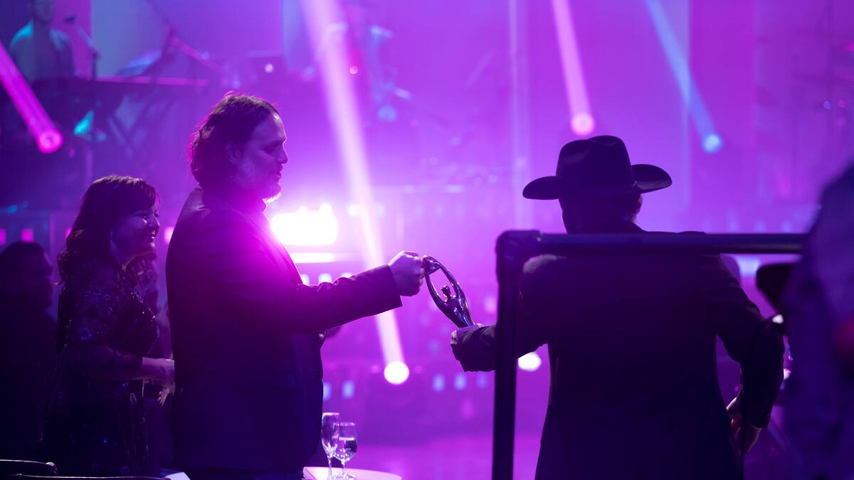 Annulations et reports: le monde des arts encore atteint par la COVID-19