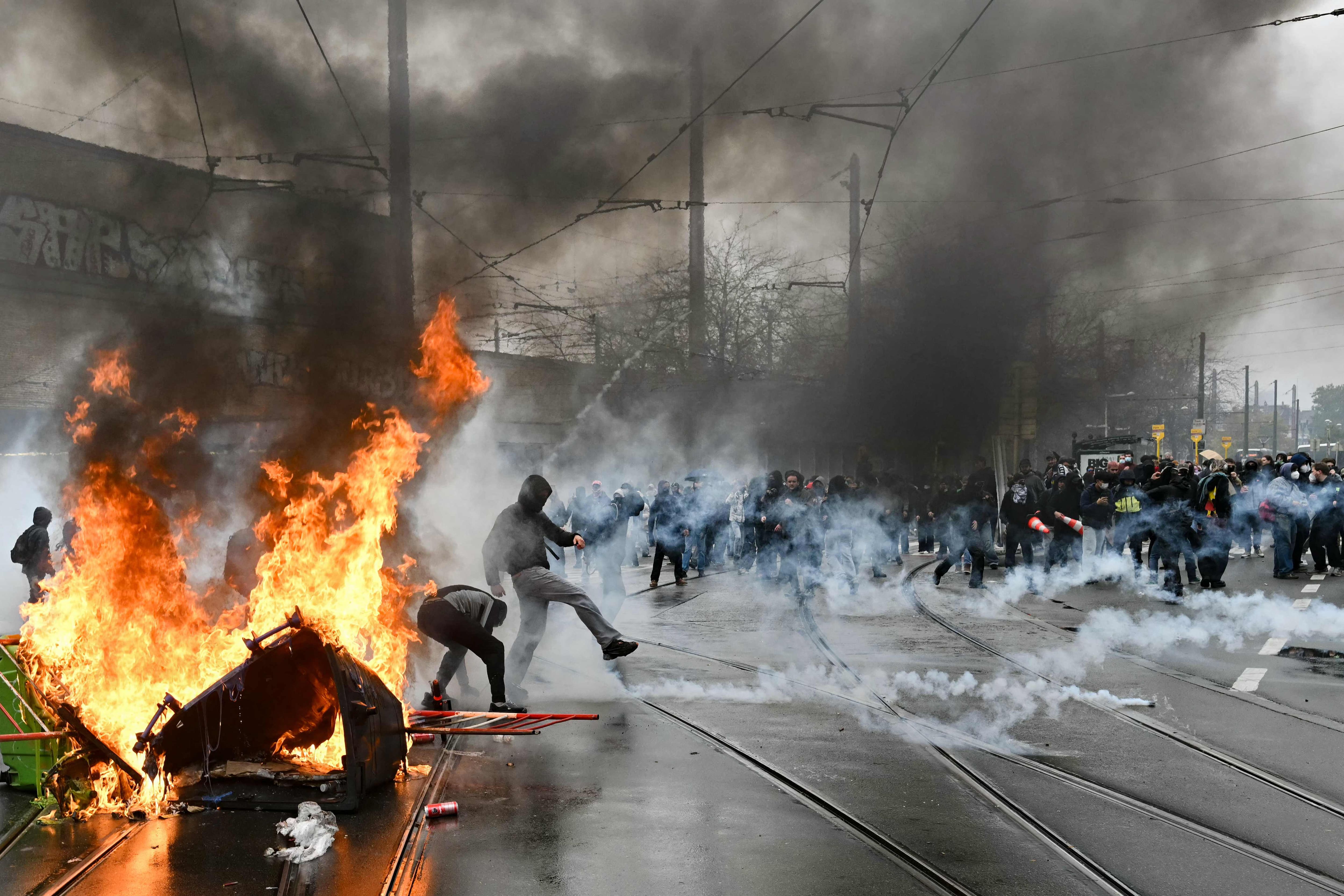 La France sous tension pour une nouvelle journée de manifestations