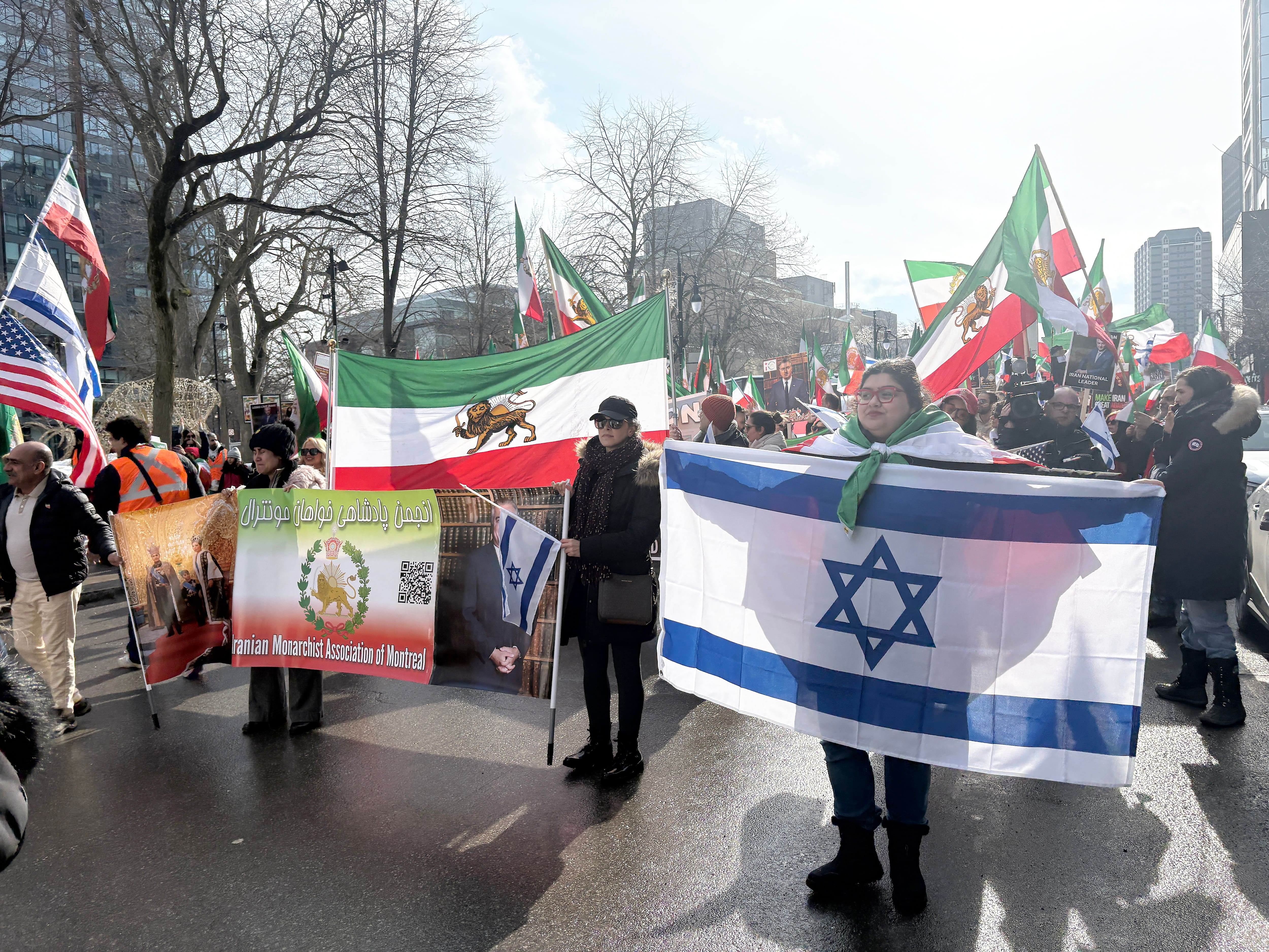 2026年2月28日、モントリオールに現れたイラン人。写真マイケル・グエン