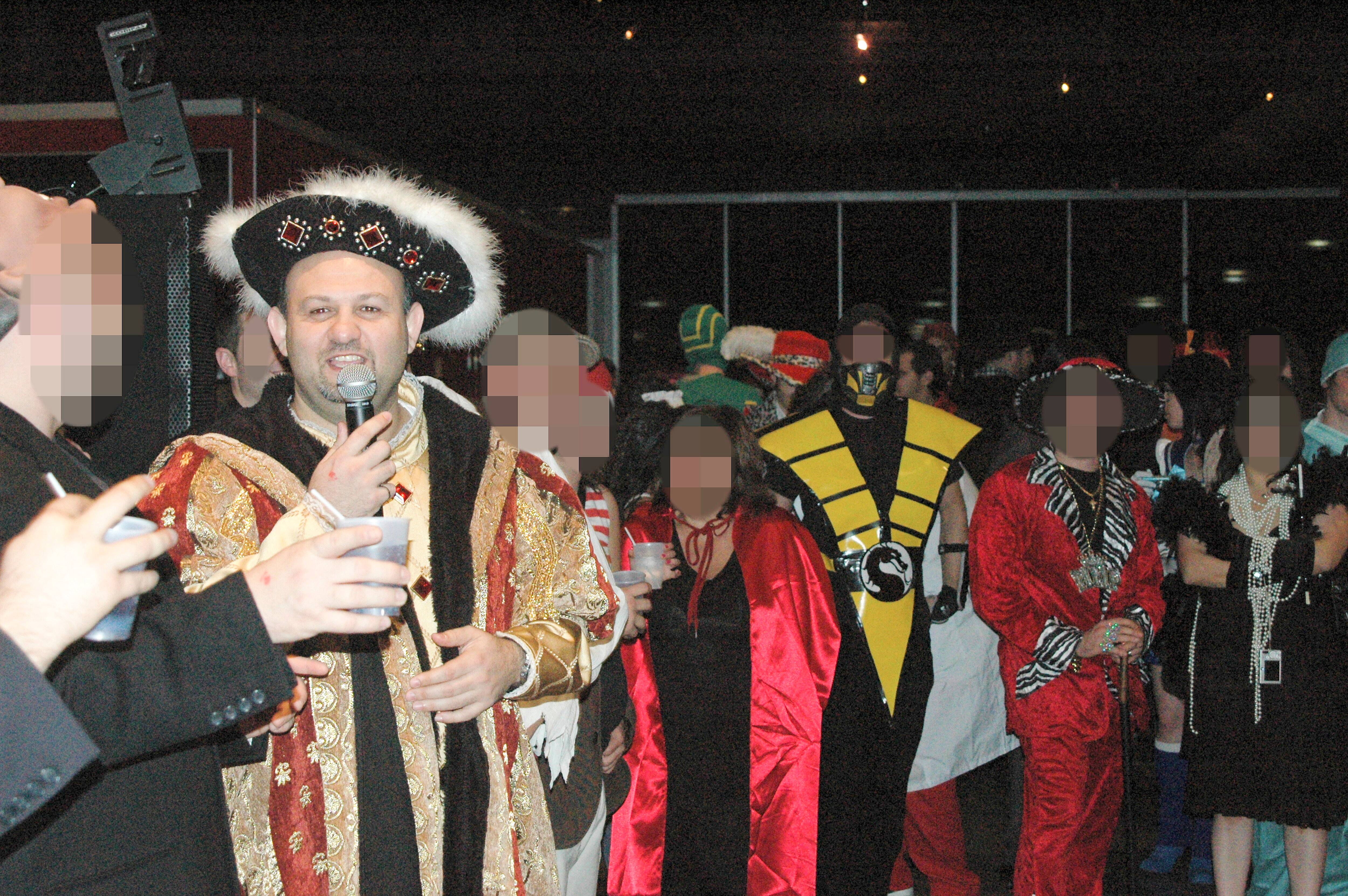 Keezer Manos Youssef