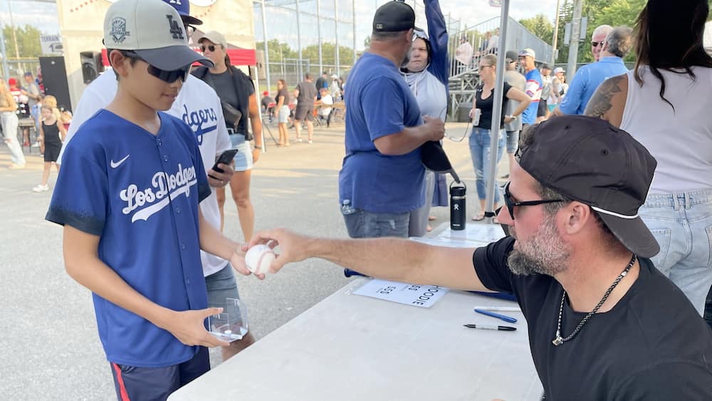 Éric Gagné toujours aussi populaire TVA Sports
