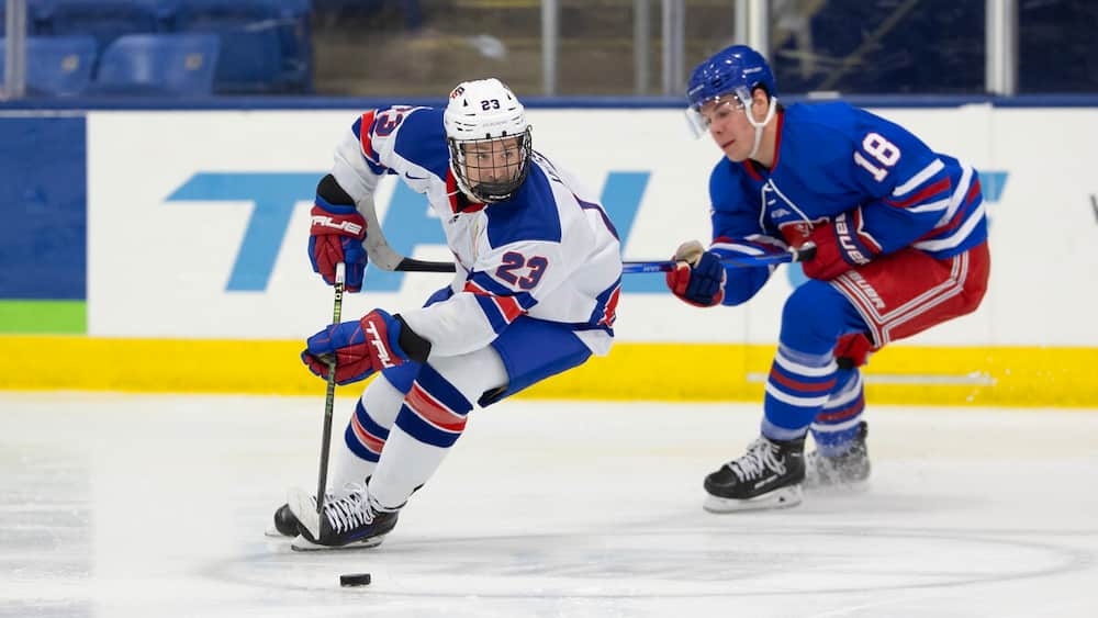 La seule chose qui permet de distinguer Lane de Cole Hutson