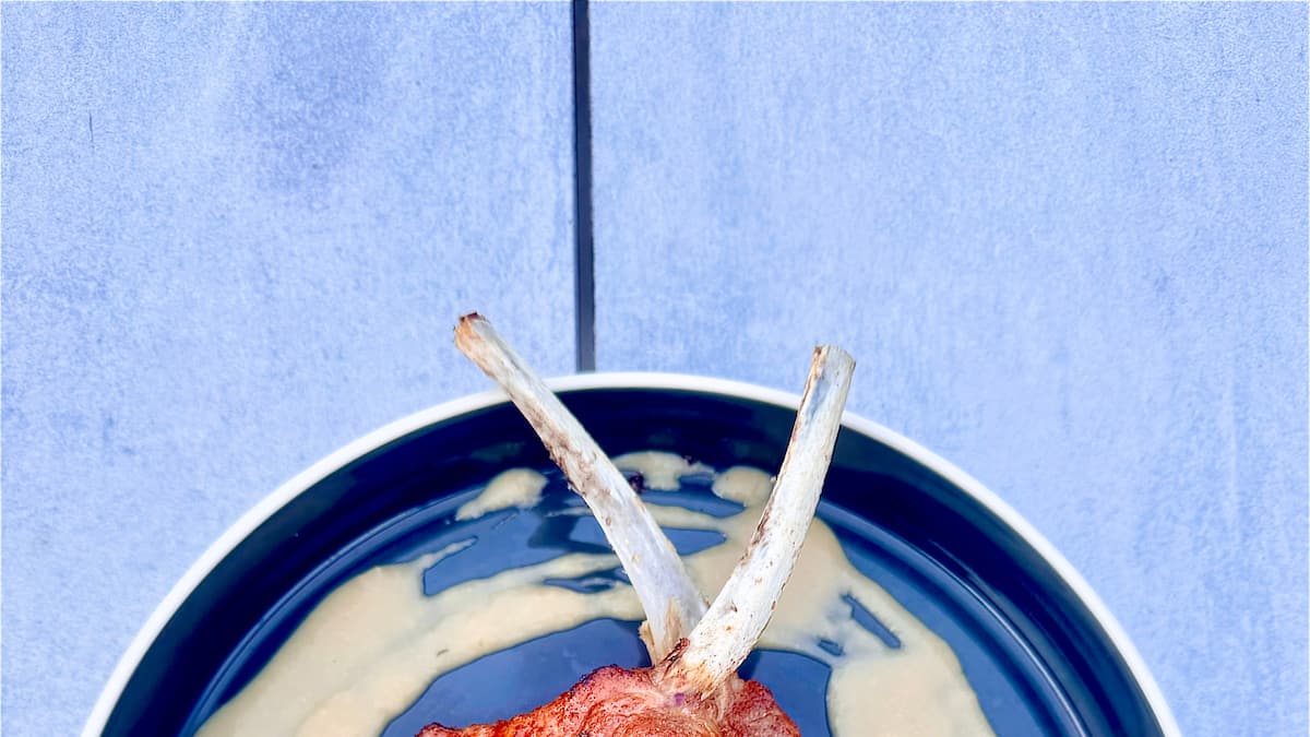 Côtelettes de porc sauce aux pommes