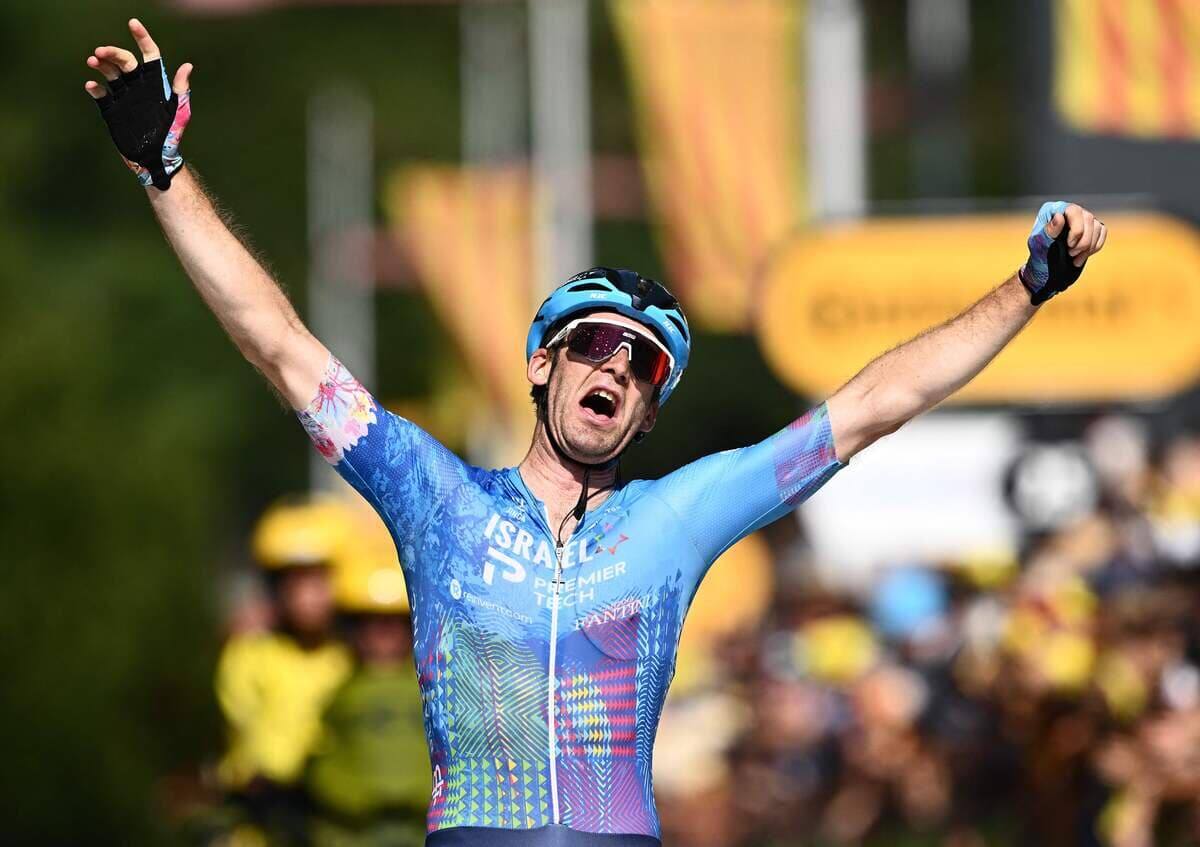 Hugo Houle remporte la 16e &eacute;tape du Tour de France!