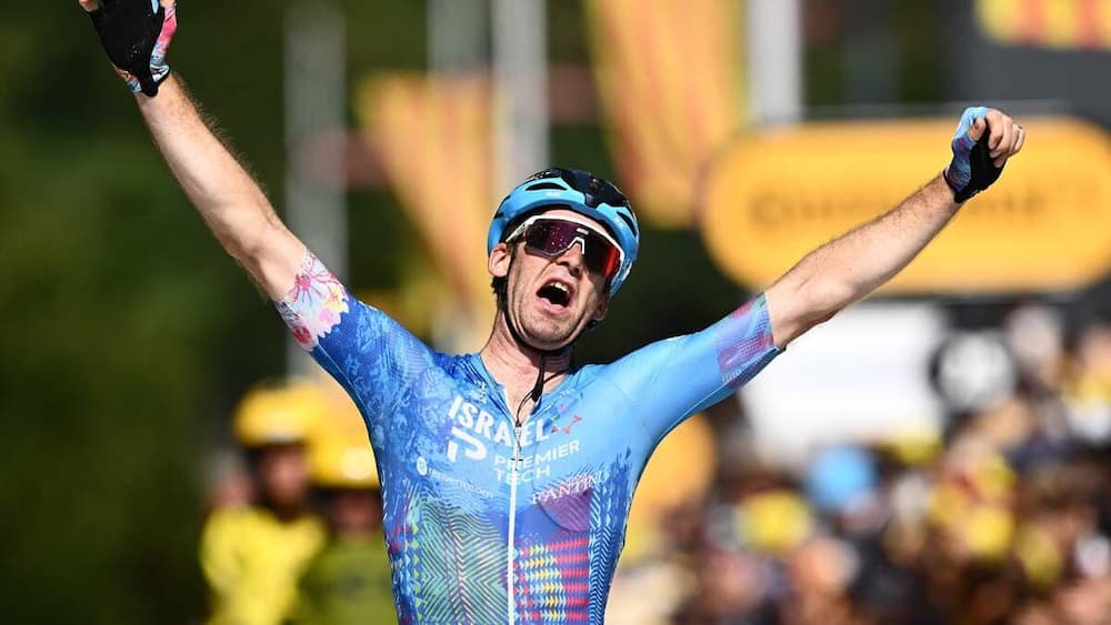 Tour de France: Hugo Houle remporte la 16e étape
