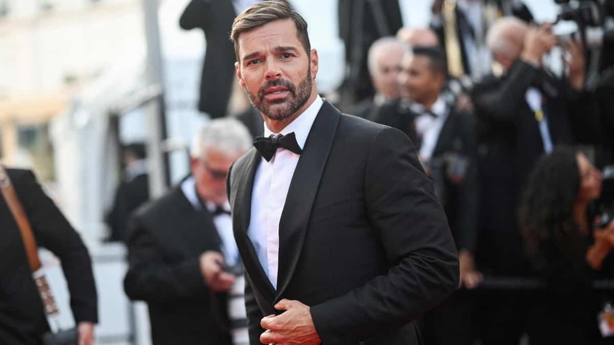 Accusé de violence domestique et d'inceste, Ricky Martin risque 50 ans de prison