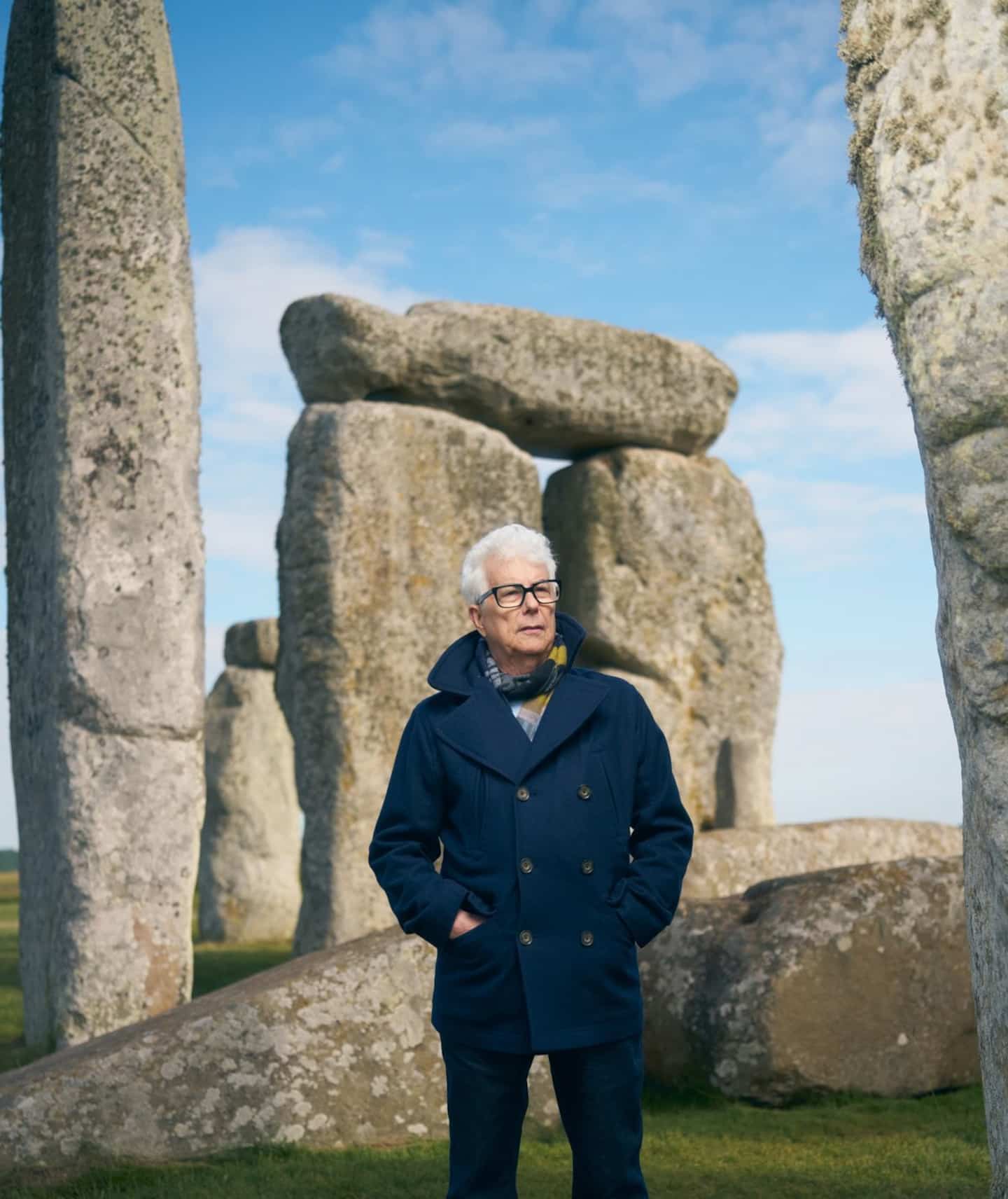 «C’est comme une cathédrale»: le romancier britannique Ken Follett s’intéresse au mystère entourant le site de Stonehenge dans son roman «Le cercle des jours» «C’est comme une cathédrale»: le romancier britannique Ken Follett s’intéresse au mystère entourant le site de Stonehenge dans son roman «Le cercle des jours»
