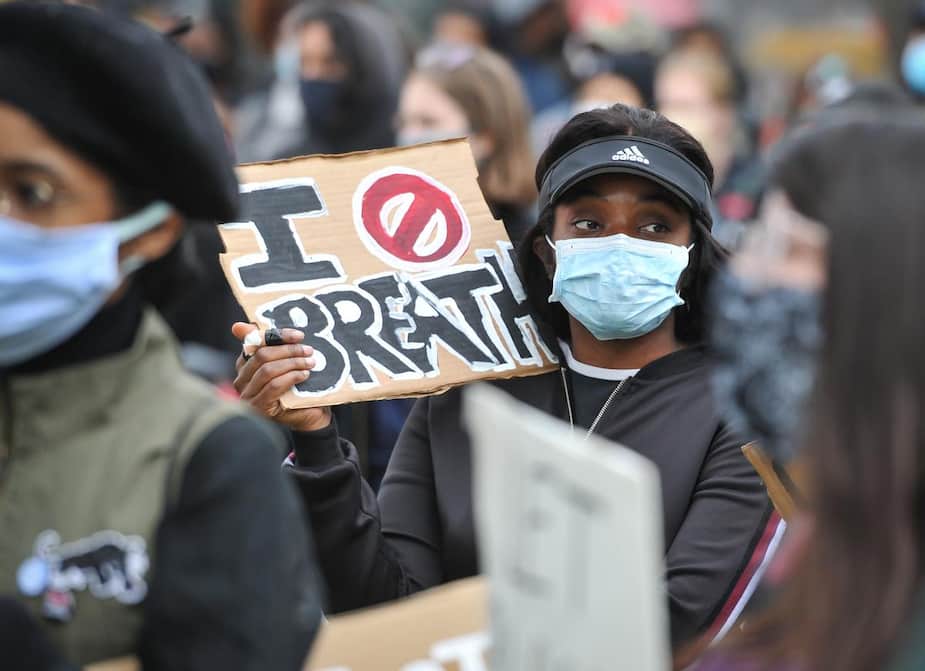 Comment aider concrètement les communautés racisées? | 24 heures