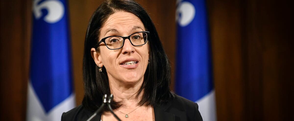 Les fonctionnaires de retour au bureau à compter du 28 février