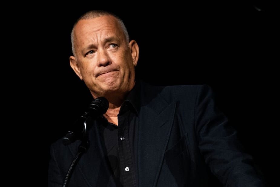 Image principale de l'article Il s'excuse à un acteur qu'il avait critiqué