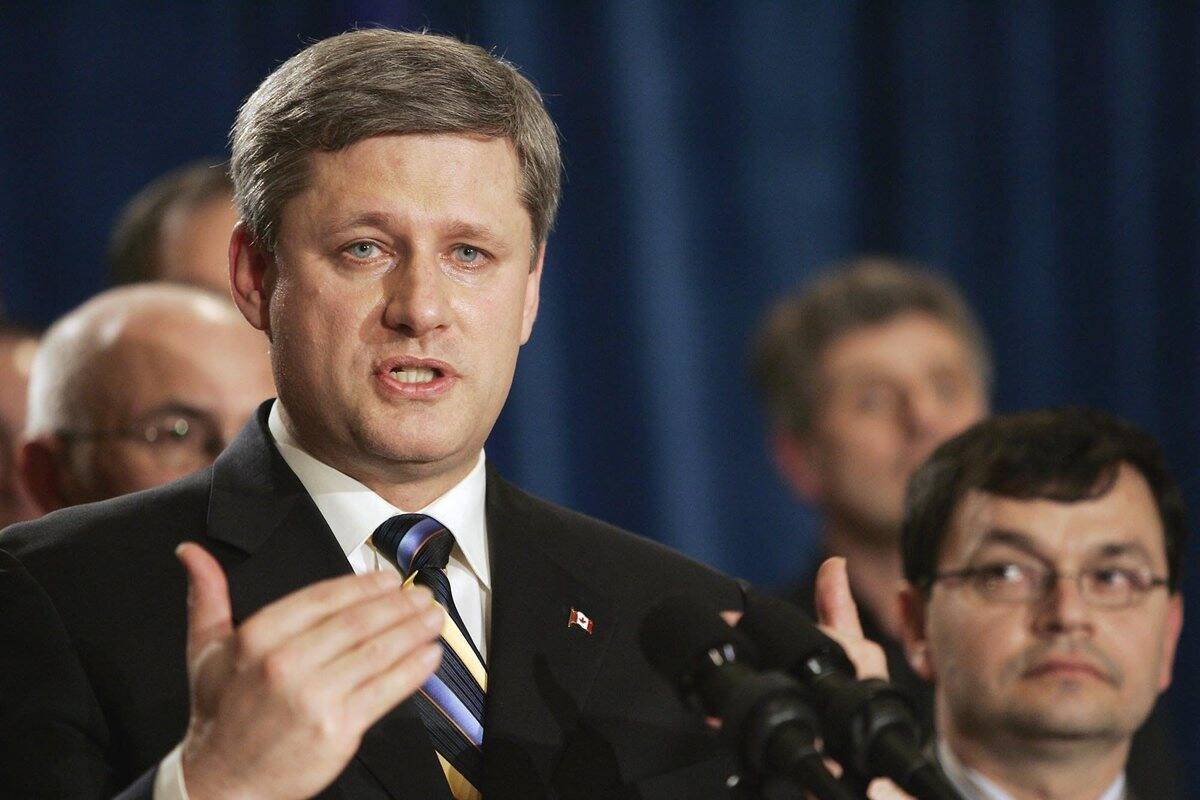 Harper donne son appui &agrave; Poilievre