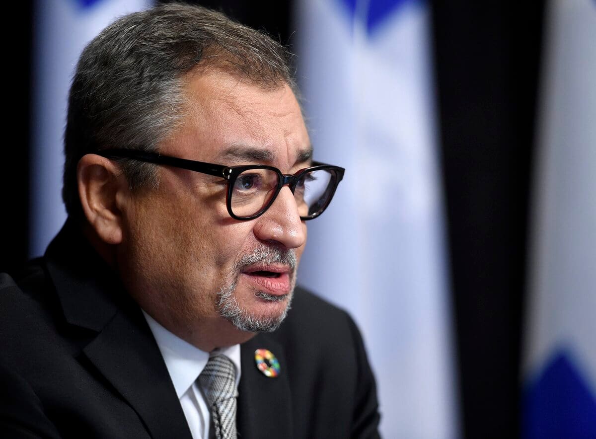 Bleu Jeans Bleu En Teleski C Est Un Show De Reve Jdq Robe chemise en jean bleu clair délavé, pour femme. bleu jeans bleu en teleski c est un