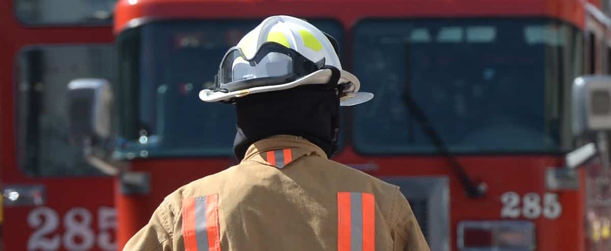 Une femme en état critique après un incendie à Laval