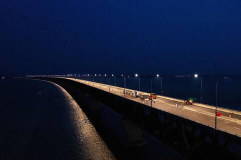 Polémico puente gigante inaugurado en Bangladesh
