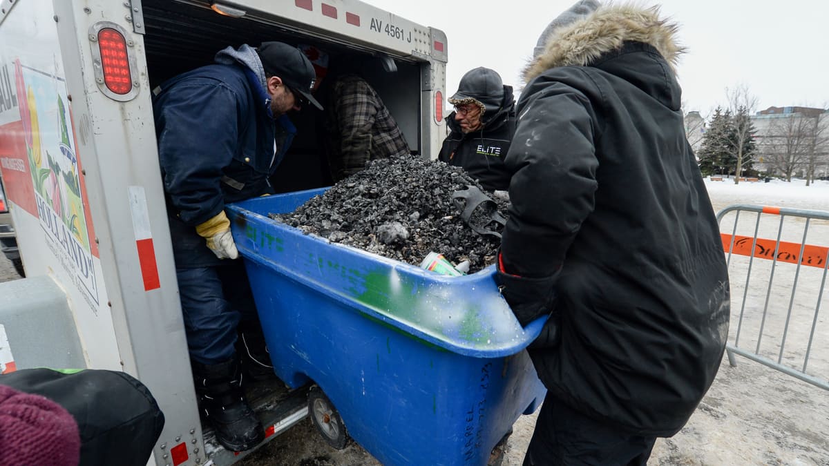 Le campement d’un Québécois démantelé à Ottawa
