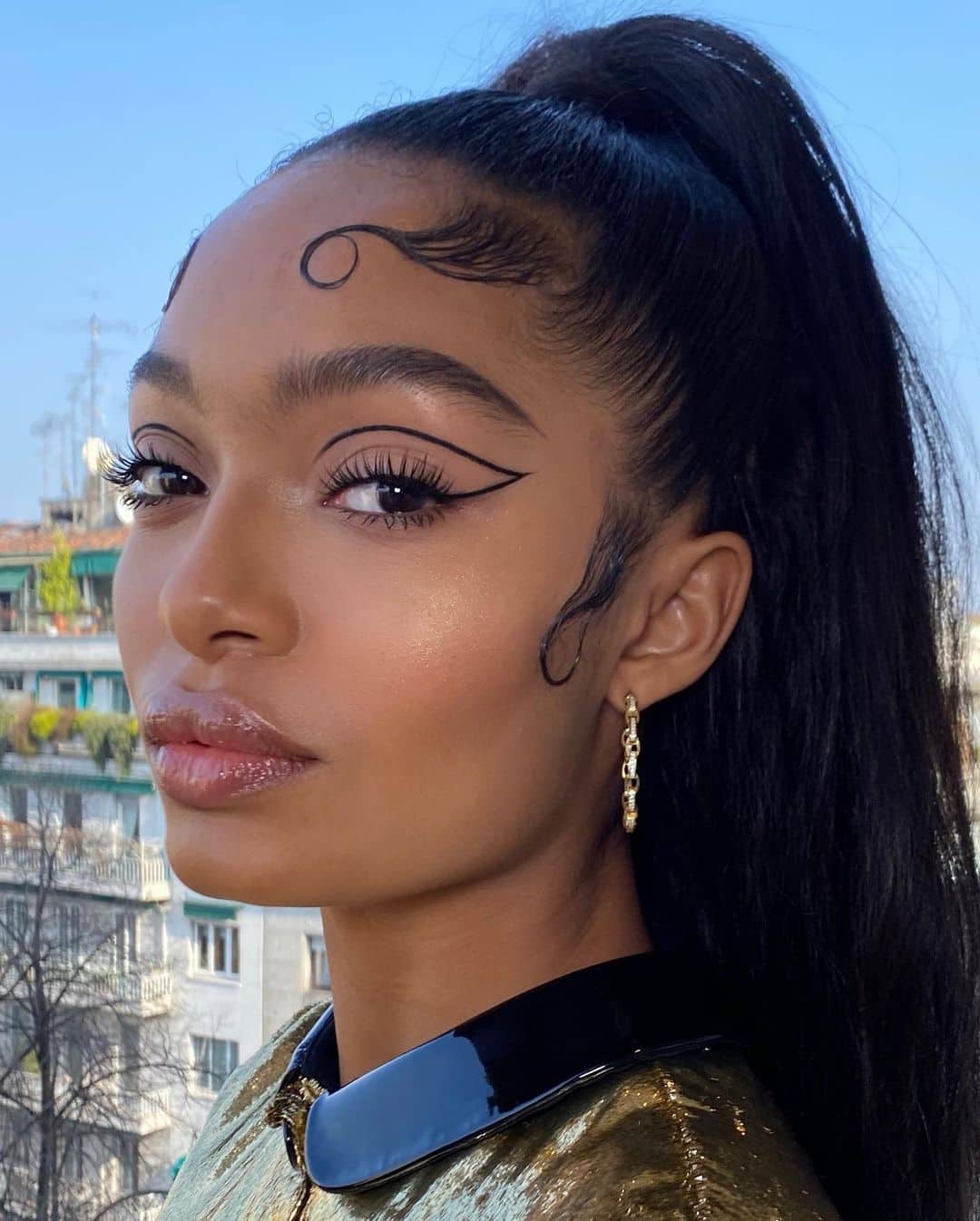 10 idées de eyeliner graphique faciles à faire