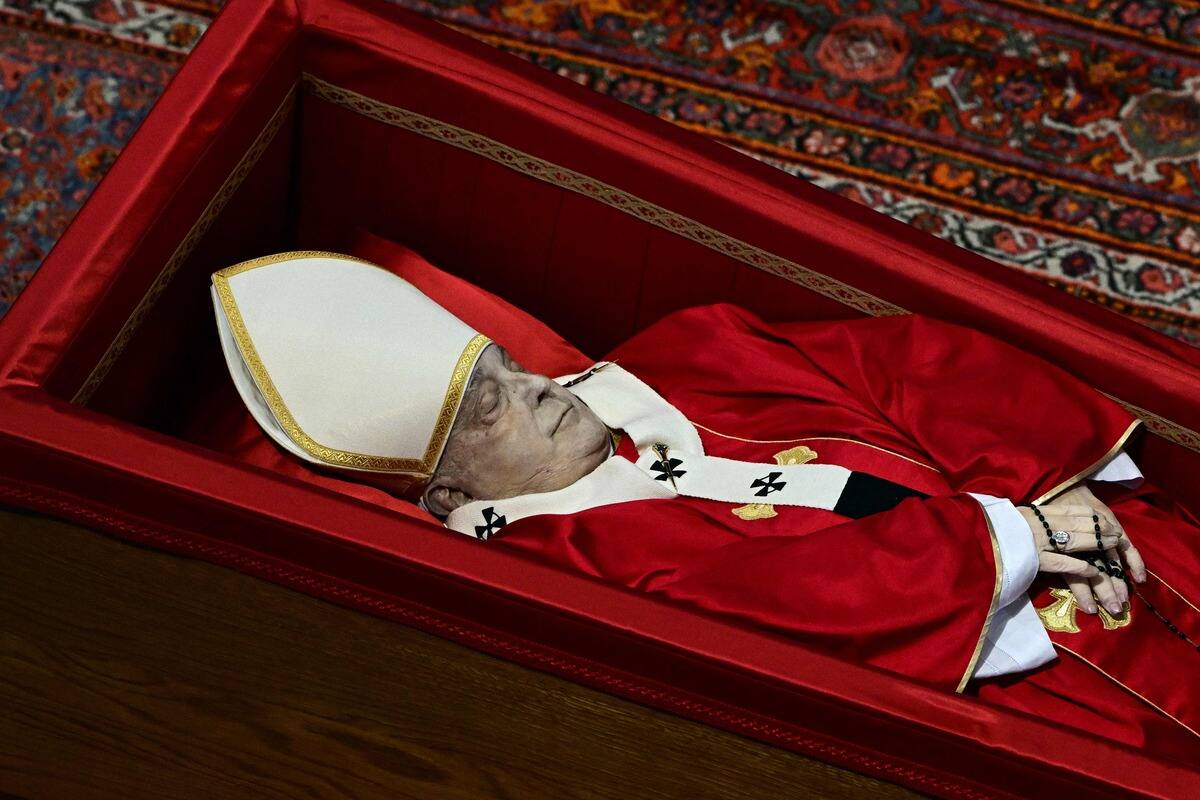 Le pape François et son éloge inconvenant de la pauvreté! | JDM