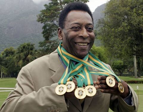 FILES-FBL-BRAZIL-PELE-81ST BIRTHDAY