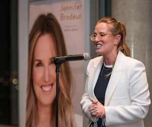 Mensonges Demystifies Et Astuces De Beaute Avec Jennifer Brodeur Jdm Mensonges Demystifies Et Astuces De Beaute Avec Jennifer Brodeur Jdm