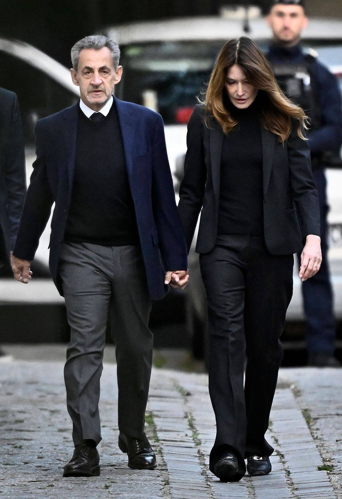 France: l'ancien pr&eacute;sident Sarkozy est en prison, une premi&egrave;re historique