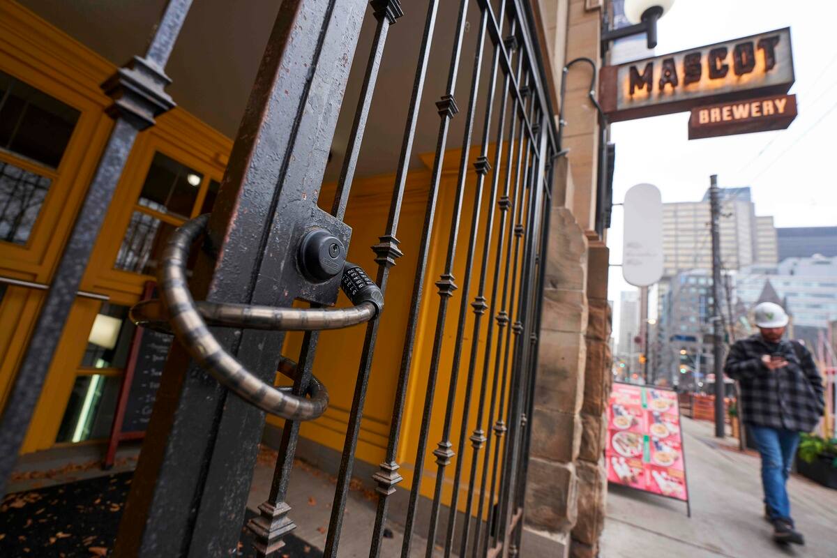 Un couvre-feu en Ontario aussi? | TVA Nouvelles