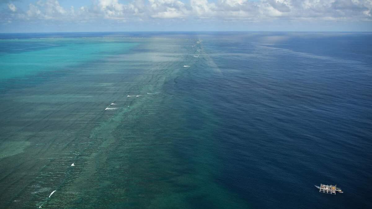 Les Philippines accusent la Chine d'avoir tiré des fusées sur un de leurs avions