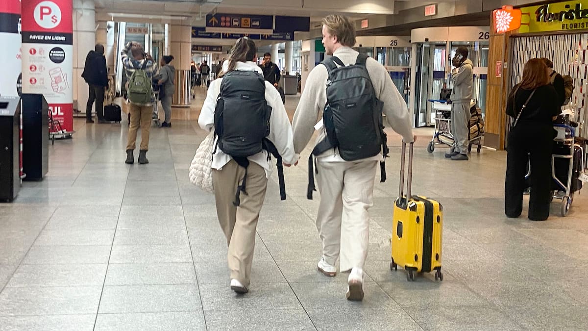 Pris entre deux feux au Qatar: deux Québécois enfin de retour à Montréal