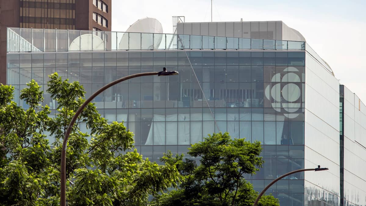 Radio-Canada approuve une série de «primes» à 1200 employés