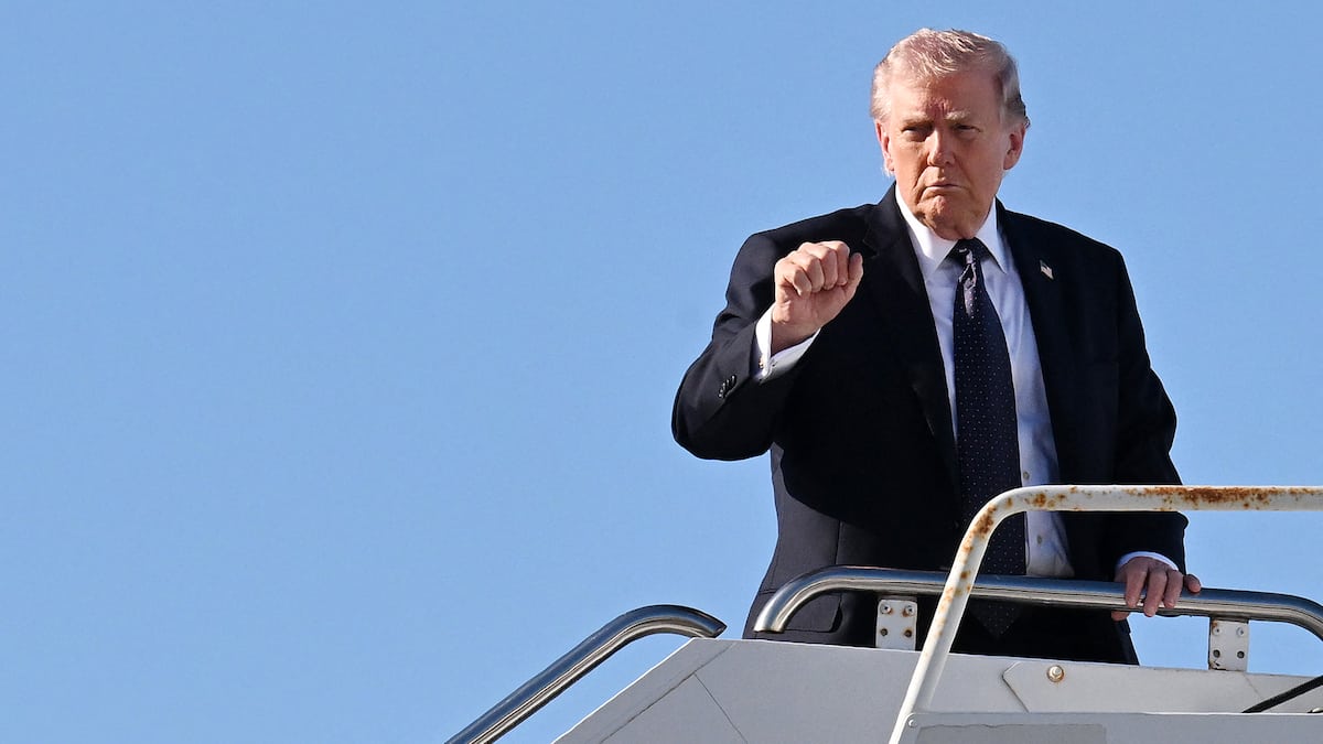 Donald Trump tente de justifier l'opération en Iran auprès des Américains