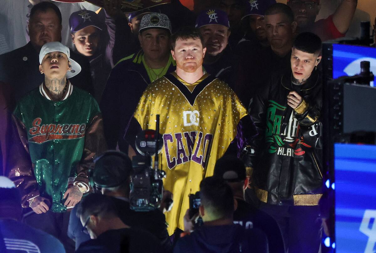 Qui sera le prochain adversaire de Canelo Alvarez? 