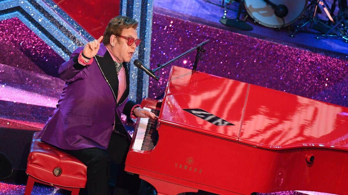 Elton John confirme son duo de Noël avec Ed Sheeran