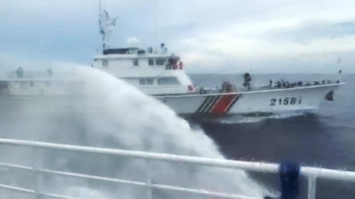 New skirmish between China and the Philippines in the South China Sea New skirmish between China and the Philippines in the South China Sea