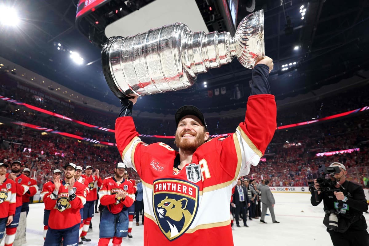 Champion de la coupe Stanley: voici les s&eacute;ries de blessures qui emb&ecirc;taient Matthew Tkachuk (et d&rsquo;autres vedettes des Panthers)