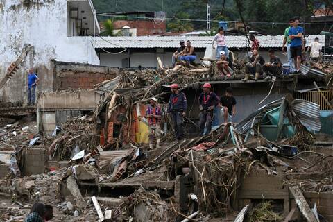 In pictures | Venezuela: 22 killed, more than 50 missing in landslides