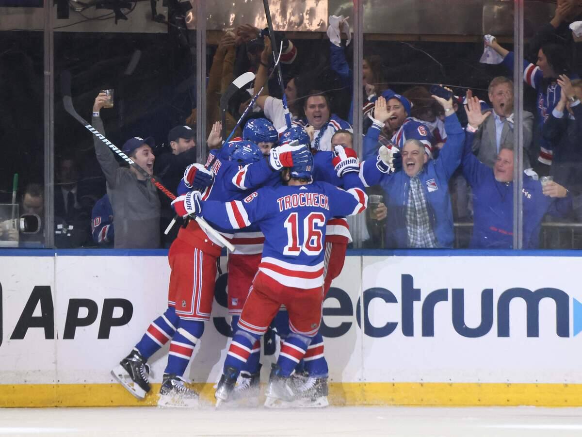 Vincent Trocheck d&eacute;livre les Rangers en deuxi&egrave;me prolongation