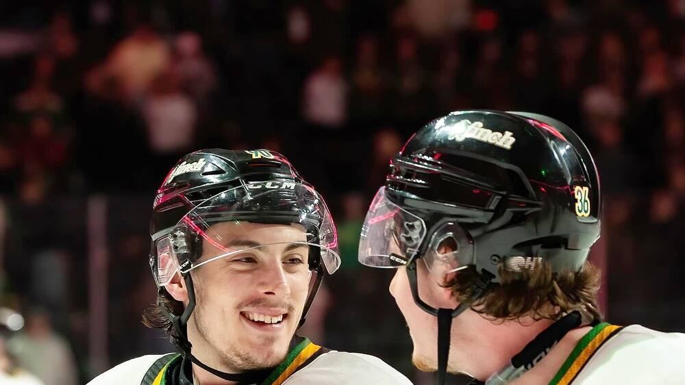 Faudrait y aller mollo avec le respect dans le hockey, on n’est pas rendu là
Faudrait y aller mollo avec le respect dans le hockey, on n’est pas rendu là