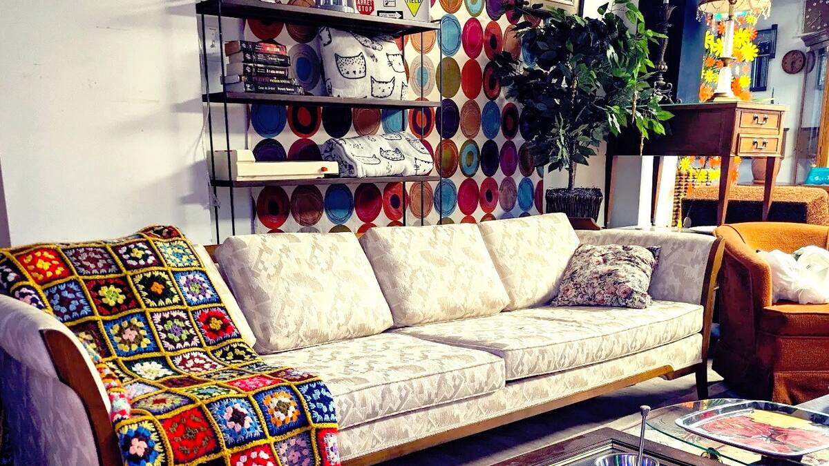 Le Grenier à meubles à Québec: une foule de meubles à vendre en ligne et en boutique