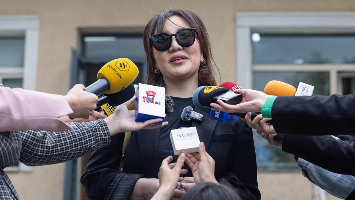 Liberté de la presse: une journaliste accusée de diffamation et d’obtention de secrets d’État