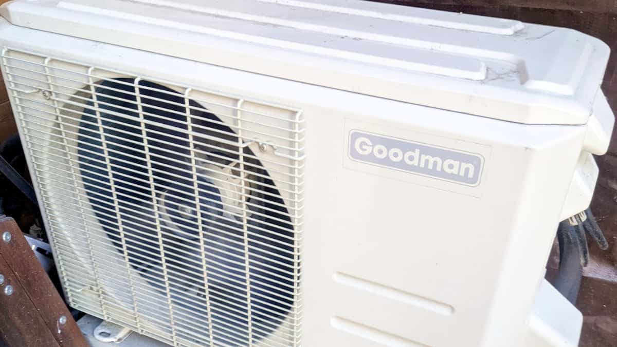 La vie coûte cher? Nettoyez donc votre thermopompe