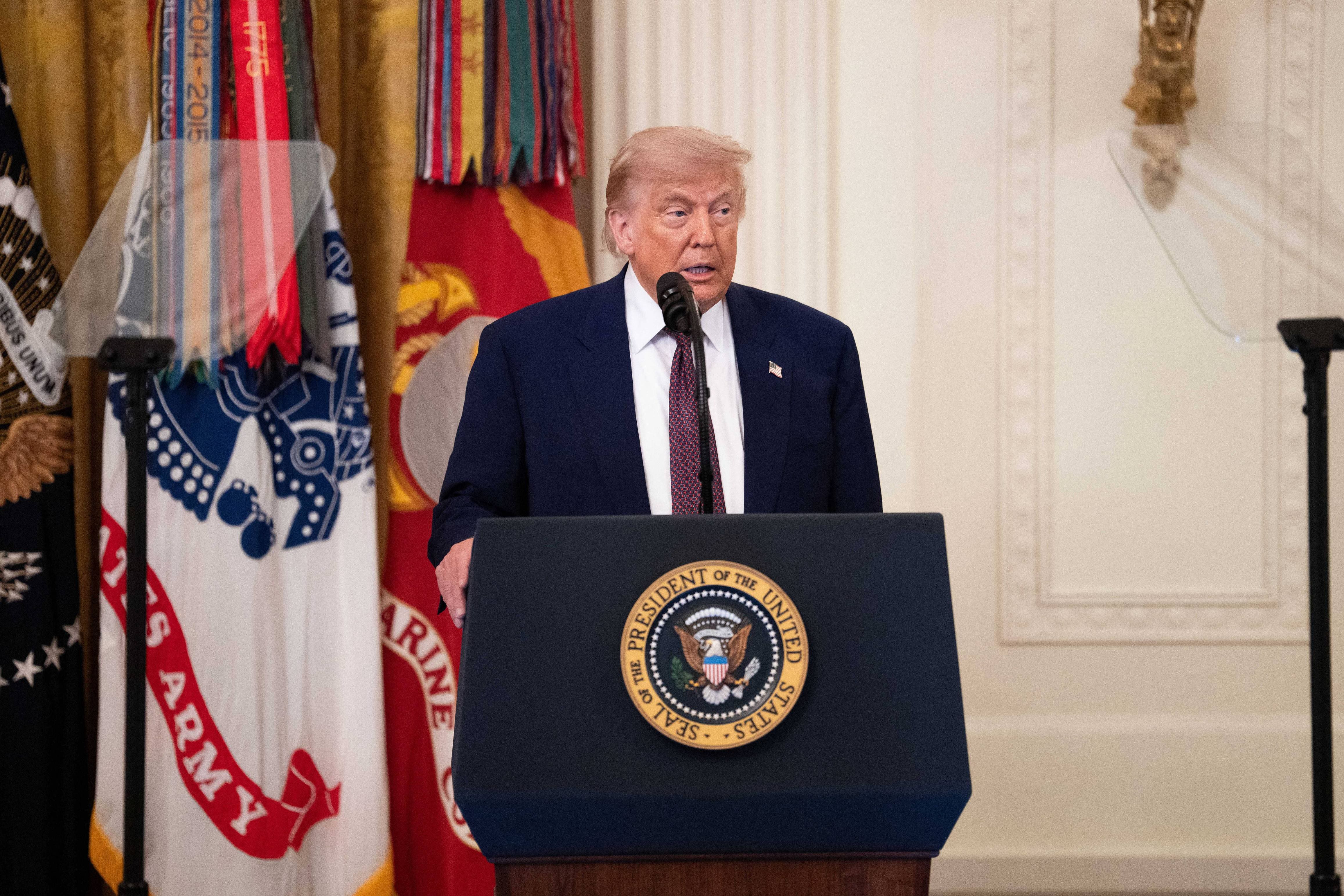 Strait of Hormuz: Trump threatens to impose American toll if negotiations with Iran fail