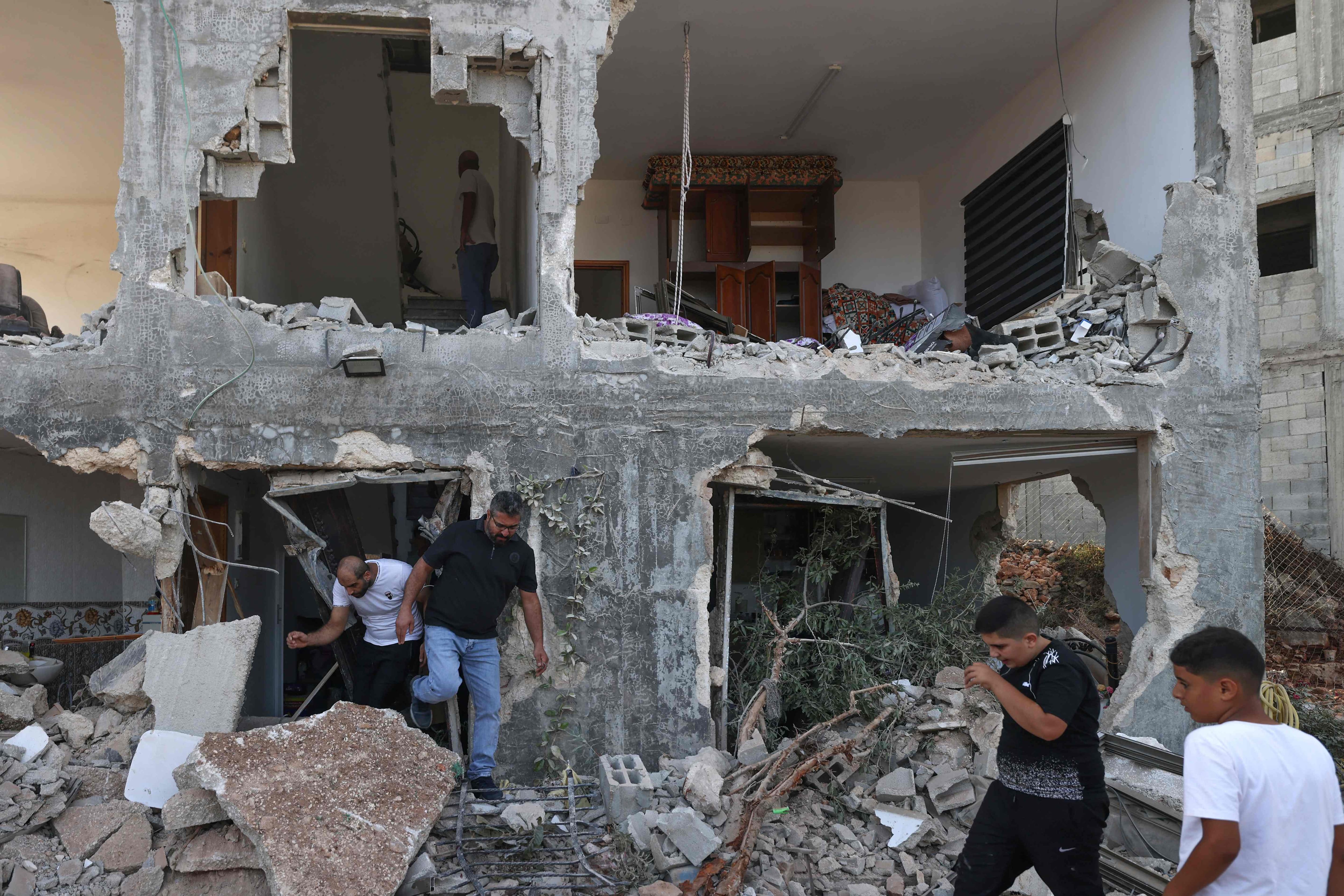 Gaza: une famille de quatre personnes tuée par une frappe israélienne