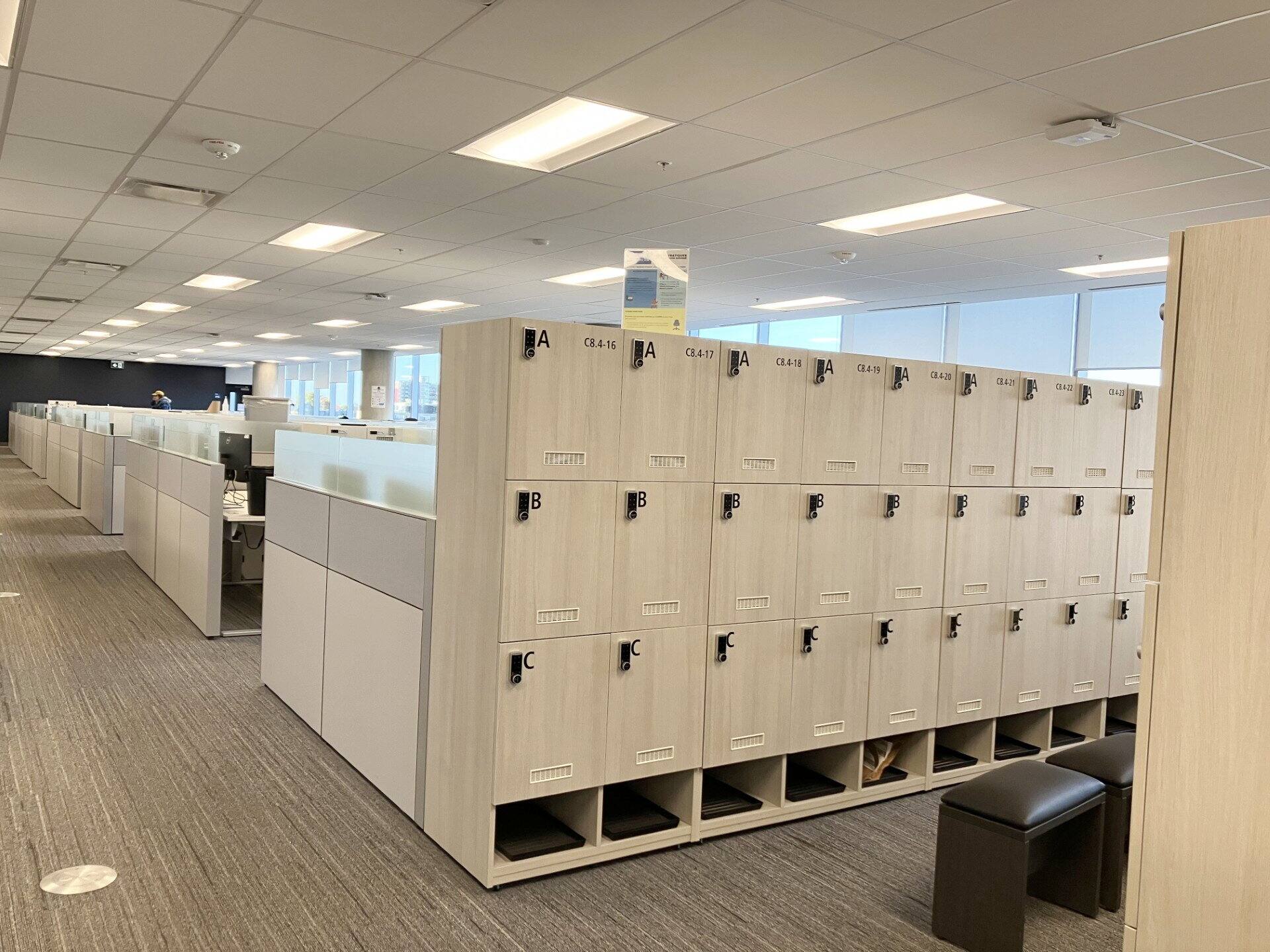 La CAQ a &laquo;oubli&eacute; que c&rsquo;&eacute;tait des fonds publics&raquo;: des vestiaires &agrave; 1 M$ pour les fonctionnaires