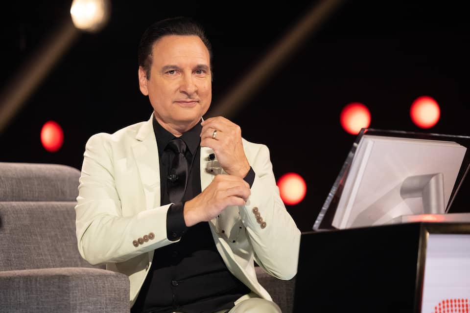 Ce sont des circonstances que je n'aurais pas pu imaginer»: Jean-Marc Généreux explique son départ crève-coeur de «Révolution» | JDM