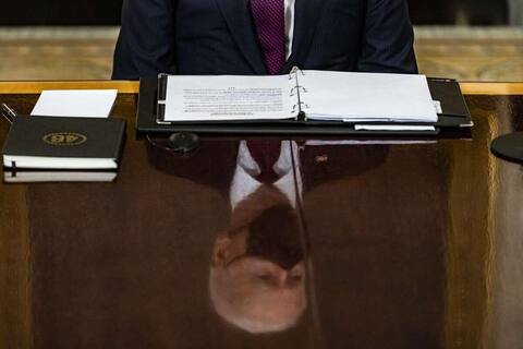 El paquete de estímulo de Biden pasa por alto un hito en el Senado