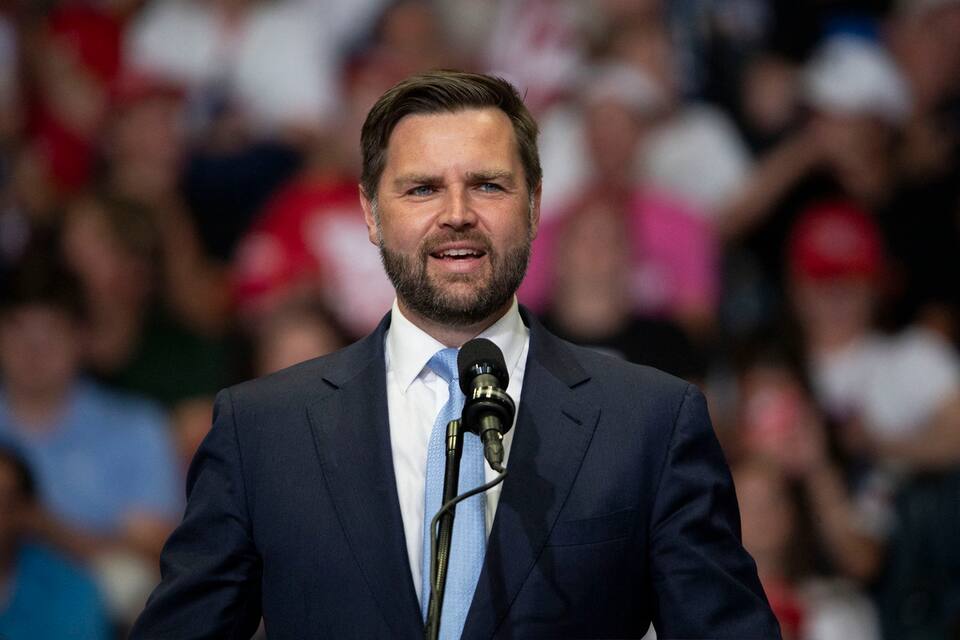 Colistier de Trump: le choix de J.D. Vance remis en question | JDM