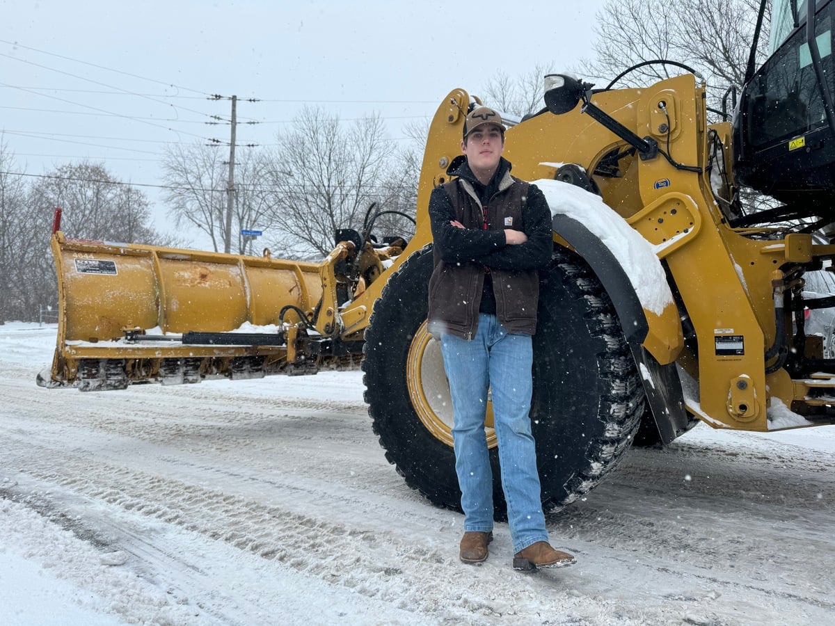 &laquo;C&rsquo;est un cauchemar logistique&raquo;: des c&acirc;bles de bornes de recharge qui tra&icirc;nent, arrach&eacute;s par des d&eacute;neigeurs